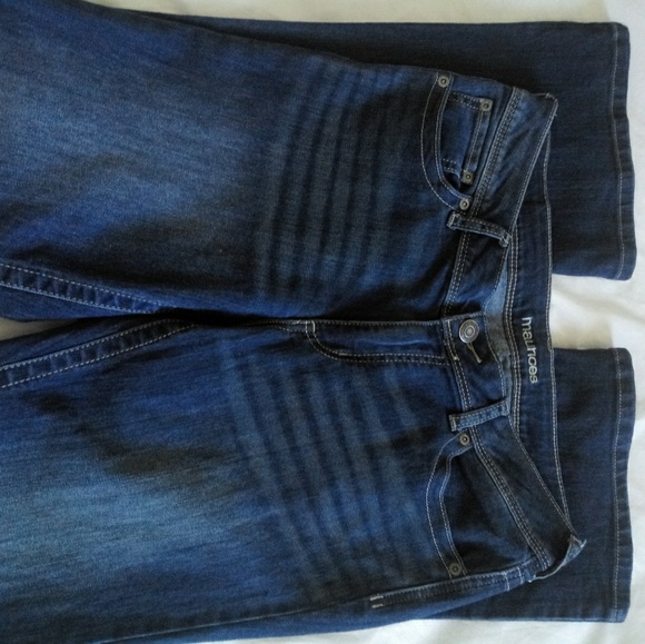 Jeans - Picture 3 of 4